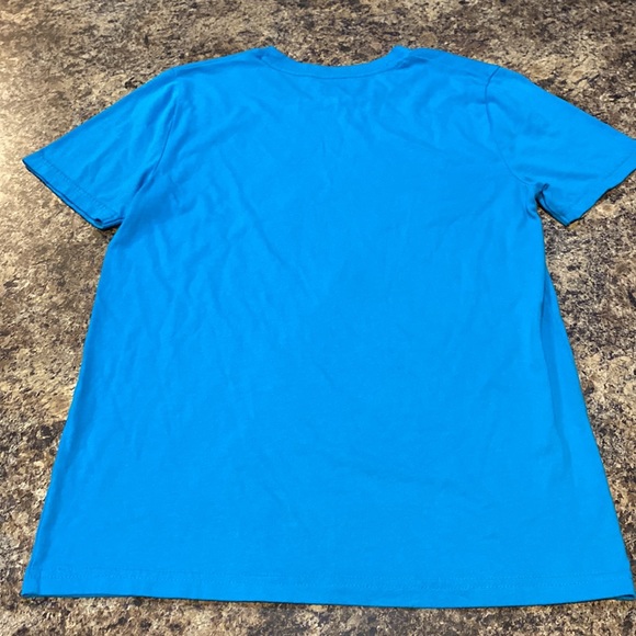 Boy’s Abercrombie t-shirt size 13/14 only worn once - Picture 3 of 3